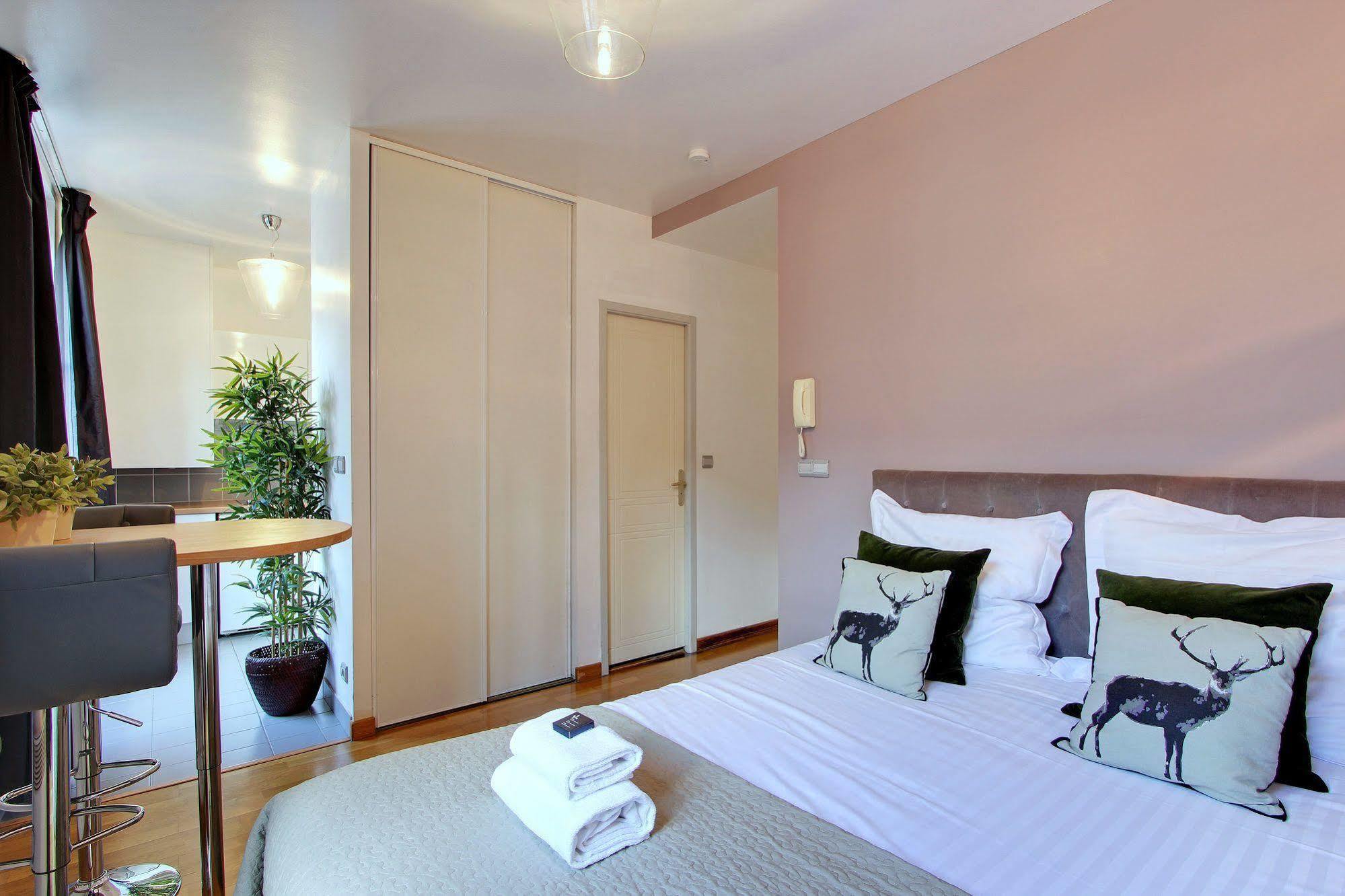 باريس Short Stay Group Museum View Serviced Apartments المظهر الخارجي الصورة