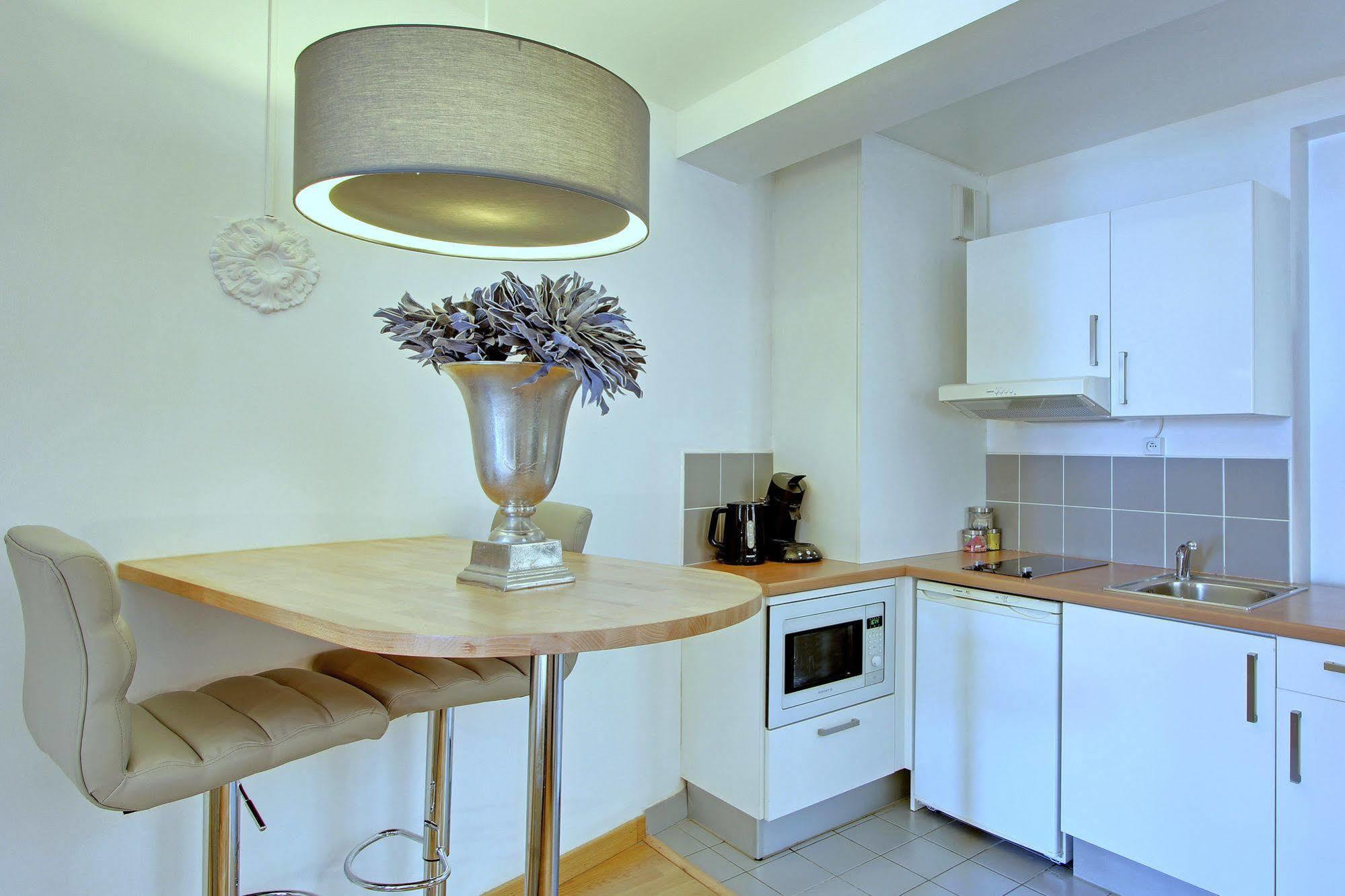 باريس Short Stay Group Museum View Serviced Apartments المظهر الخارجي الصورة